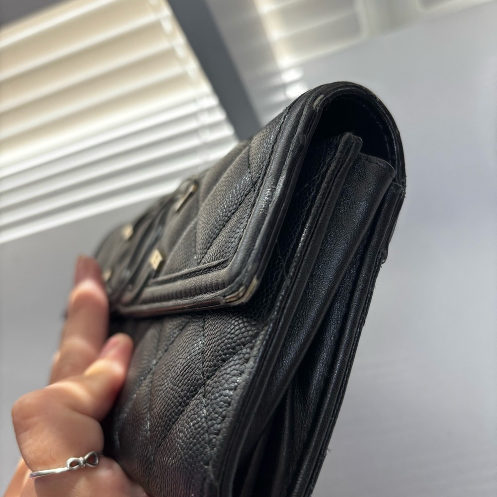 CHANEL Black Caviar Filigree Wallet - Picture 12 of 13